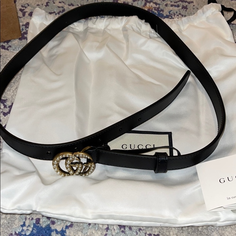 Gucci Leather belt with pearl Double G buckle - Picture 3 of 8